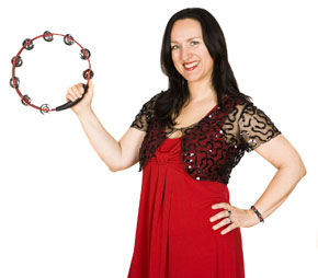 Andrea Camenzind mit Hochzeitsband Voices And Music Andrea Camenzind, Sängerin mit Tanzband Voices And Music, Musikschullehrerin, Hochzeitssängerin, Hochzeitsband