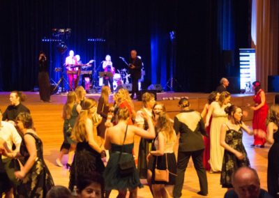 Tanzmusik Ballstimmung Tänzer Voices And Music