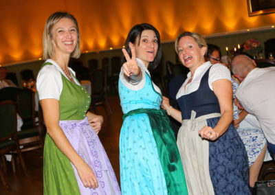 Weddingparty, 3 coolen Taenzerinnen, Hochzeitsparty,