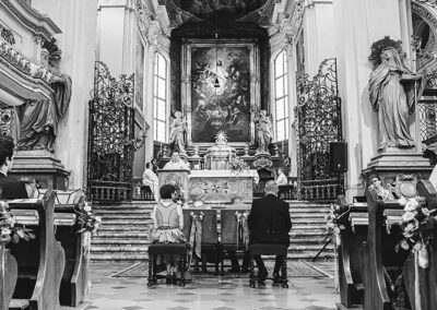 Stiftskirche, Brautpaar, Trauzeugen, Sängerin, Keyboard, Altar, Hochzeitskerze